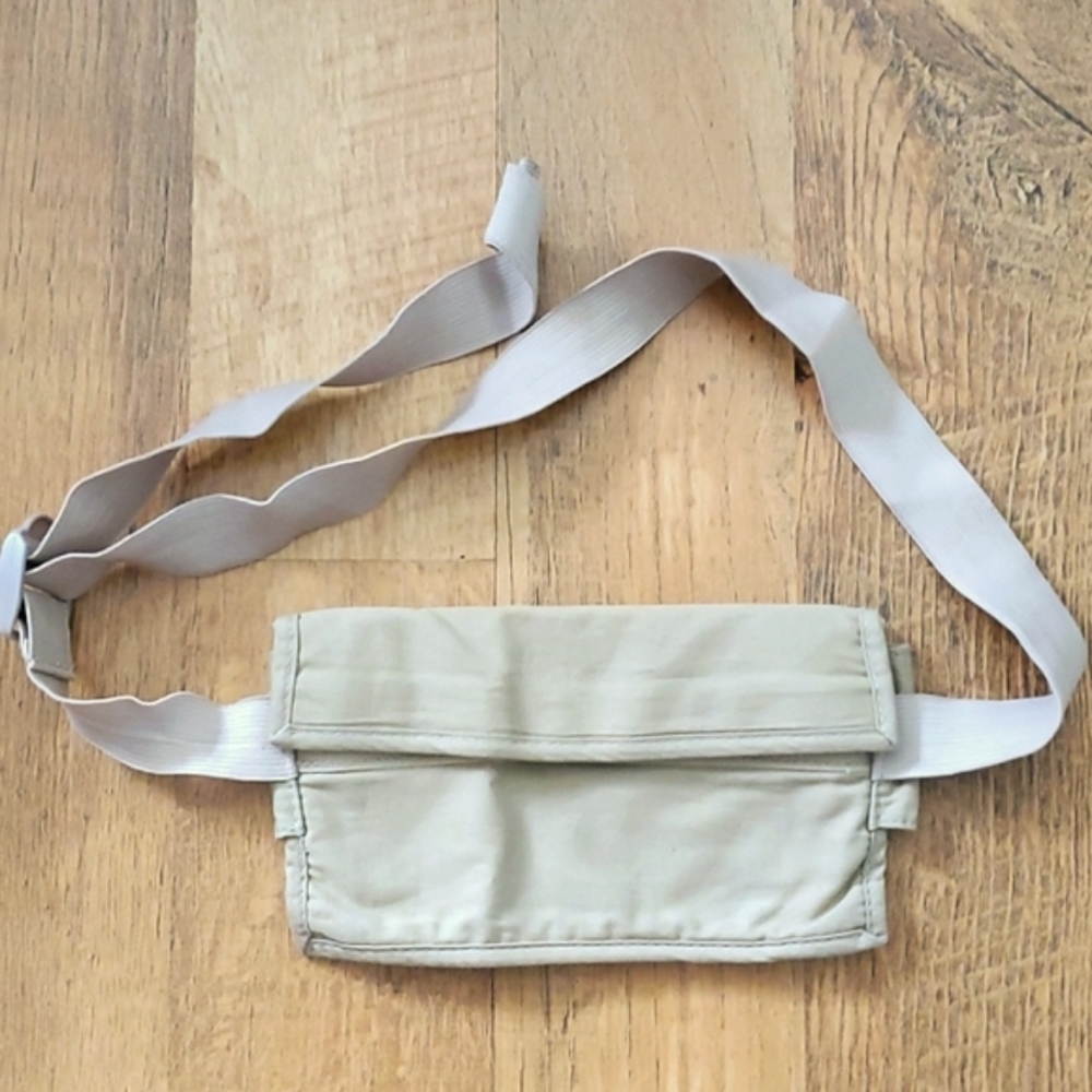 Travel Waist Pouch in Khaki for Money and Passport‎
